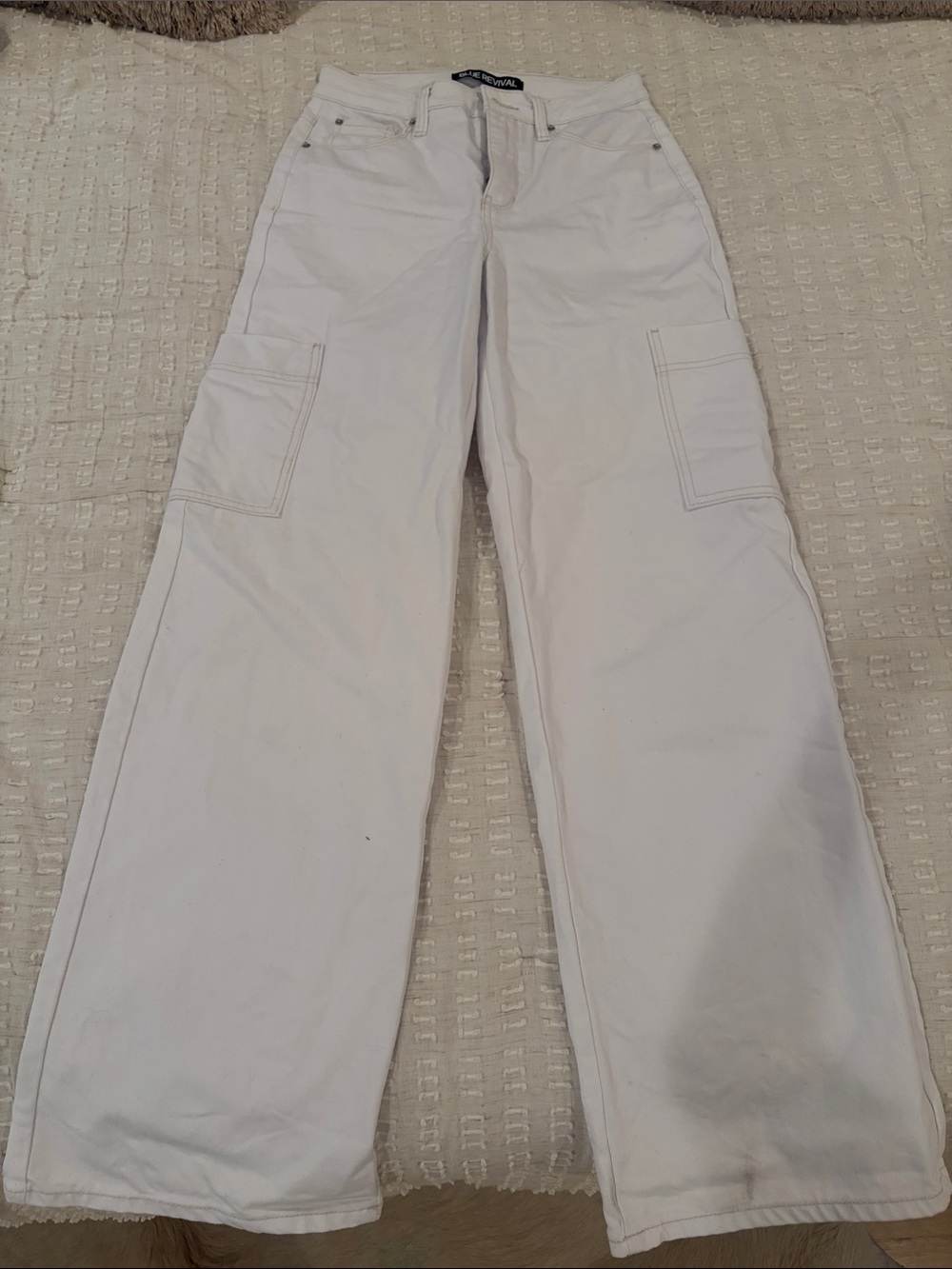 Women’s White Cargo Wide Leg Pant — 💯 cotton